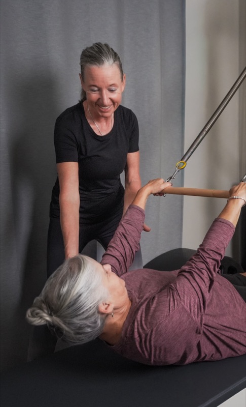 Elke teaching Pilates - professional instruction